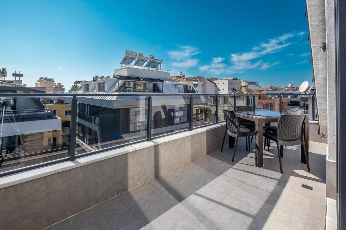 Duplex In Cleopatra, 200 M To The Apartament Alanya